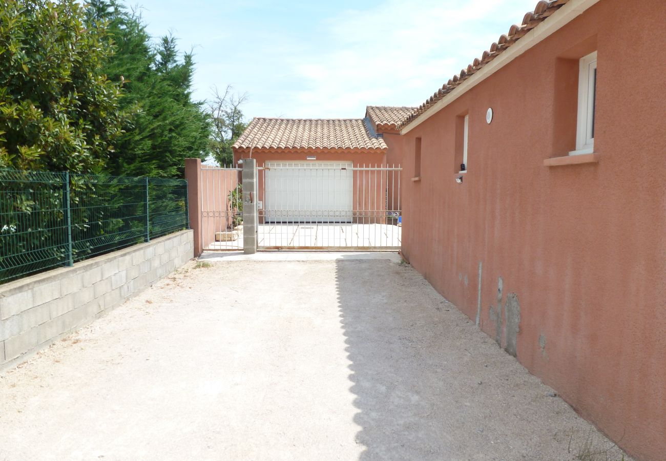 Ferienhaus in Caumont sur Durance - La Castagne