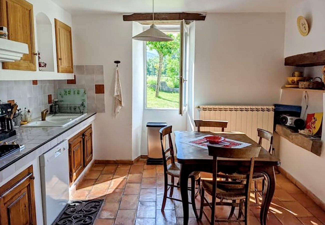 Villa in Bézaudun-sur-Bîne - Havre de Paix Cottage 15 Persons